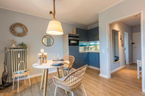 Maritime Wohnung Ostsee mit privatem Seezugang